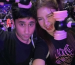 Tiara dan Alshad Nonton Konser BLACKPINK di Hong Kong