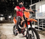 Naik Motor Trail