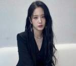 Gyuri Eks fromis_9