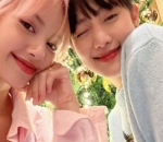 Lisa BLACKPINK dan Minnie (G)I-DLE