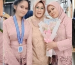 Momen-momen Manis Selama Hadiri Wisuda