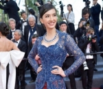 Pakai Kebaya