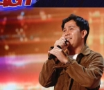 Momen Bawakan Lagu