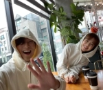 Pakai Baju Couple