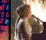 Bawakan Lagu U2