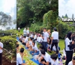 Interaksi dengan Warga