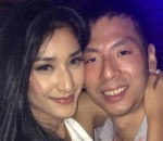 Fanny Ghassani dengan Victor Ramli Kwan