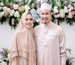 Kartika Putri dan Habib Usman