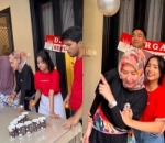 Tetap Asyik Meski Beda Usia Jauh