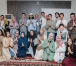 Kunjungan Tim 'Mermaid in Love' di Rumah Baru Syifa