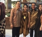 Mayangsari Gelar Pesta Batik