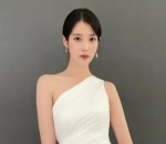 IU