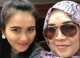 Ciduk Haters Yang Ganti Wajah Ayu Ting Ting Gambar Monyet, Umi Kalsum Disoraki Netizen