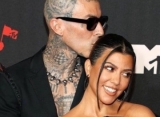 Rencana Serta Konsep Pernikahan Kourtney Kardashian dan Travis Barker Dibocorkan Keluarga