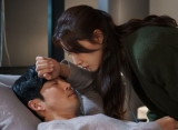 Seo Ji Hye dan Yoon Kye Sang Tiduran Mesra, Tim 'Kiss Sixth Sense' Janjikan Romansa Mendebarkan