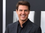 Sutradara 'Mission: Impossible 8' Bagikan Foto Unik Rayakan Ultah ke-60 Tom Cruise
