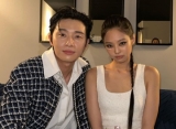 Ekspresi Park Seo Joon Saat Rekam Jennie BLACKPINK di Event Jepang Disorot