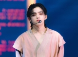 S.Coups SEVENTEEN Selamatkan Fans yang Dikuntit