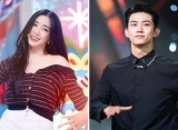 Tiffany Young SNSD & Taecyeon 2PM Selfie Manis Berdua Langsung Digodain