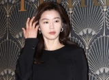 Usia 40-an, Visual Close Up Jun Ji Hyun di Iklan Baru Dibilang Media Korea Tak Masuk Akal