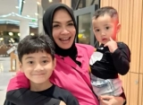 Ibu Nagita Slavina Dipuji Soal Parenting Usai Marahi Rafathar Perkara Makan Disuapi