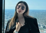 Cantik Bak Princess, Natasha Wilona Dikritik Gegara Dress Kelewat Mini Saat ke Kondangan