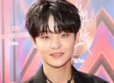 Jihoon TREASURE Cium Cewek di 'TREASURE MAP'