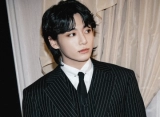 Jungkook BTS Diduga Peluk Cewek di Apartemen