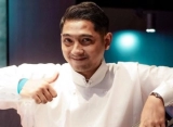 Dikira Kebanting, Arya Saloka Pamer Visual Tampan Ala Anak CEO di 'Gadis Kretek'