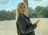 Jeon Somi Boyong Adik dan Ayahnya ke Jepang untuk MAMA 2023