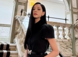 Jisoo BLACKPINK Curi Perhatian Keponakan Putri Diana dengan Potret Cantik