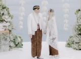BCL Pamer Momen Wedding Kiss dengan Tiko Usai Dugaan Minum Alkohol Merebak