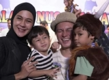 Sikap Baim Wong dan Paula Verhoeven Dingin kala Anak-Anak Peluk Cium Ibu di Sesi Pemeriksaan Hakim