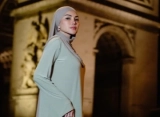 Foto Nikita Mirzani Tampil Anggun Bagai Puteri Keraton Ikut Ramaikan Hari Kartini