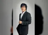 Bae Yong Joon Tampil Jarang di Publik Bersama Park Shin Hye dan Choi Tae Joon