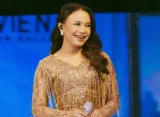Rossa Pamerkan Anak Angkatnya, Raina, ke Publik