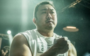Siap Tayang, 'Champion' Rilis Poster Karakter Ma Dong Seok cs
