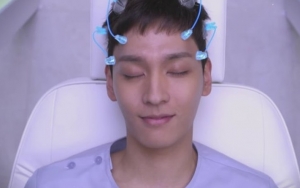 Choi Tae Joon Sulit Bedakan Fantasi dan Kenyataan di Teaser 'Exit'