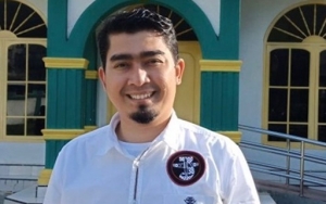 Ustadz Solmed Beber Identitas Cewek Cantik Yang Video Call Dengannya, Siapa?