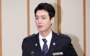 Komentari Postingan Sooyoung, Jung Kyung Ho 'Diserbu' Pertanyaan Ini