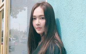 Sibuk Terus, Jessica Pamer Foto Cantik Saat Hadiri Acara Fashion di HK