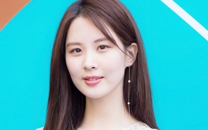 Super Cantik, Seohyun Tampil Feminin di Bandara Menuju Bali