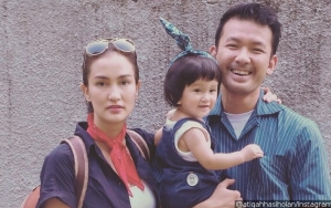 Disebut Mirip Chibi Maruko Chan, Lucunya Ekspresi Putri Rio Dewanto Makan Sushi
