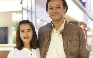 Punya Masalah Beda Tinggi Badan, Widi Be3 dan Dwi Sasono Tetap Romantis