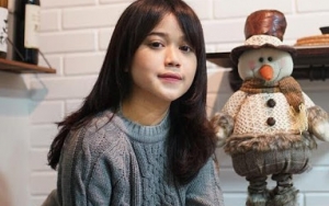 Foto Bareng Driver Ojek Online, Bianca Jodie Ngaku Jadi 'Terkenal'