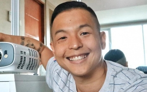 Foto di Kolam Renang, Ernest Prakasa Dibilang Seram dan Mirip Hantu