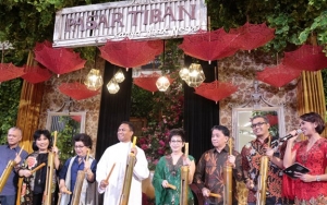 29 Tahun Berkarya, Anne Avantie Kembali Gelar Pasar Tiban