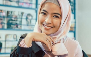 Tantri Kotak Naik KRL, Netter: Nggak Punya Uang?
