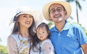Pose Imut Putri Ruben Onsu-Sarwendah Saat Foto Bareng TVXQ