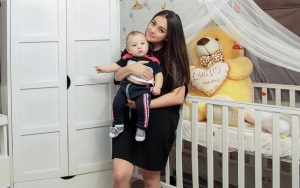 Belum Genap  Satu Tahun, Celine Evangelista Puji Bayinya Ganteng Sepanjang Masa
